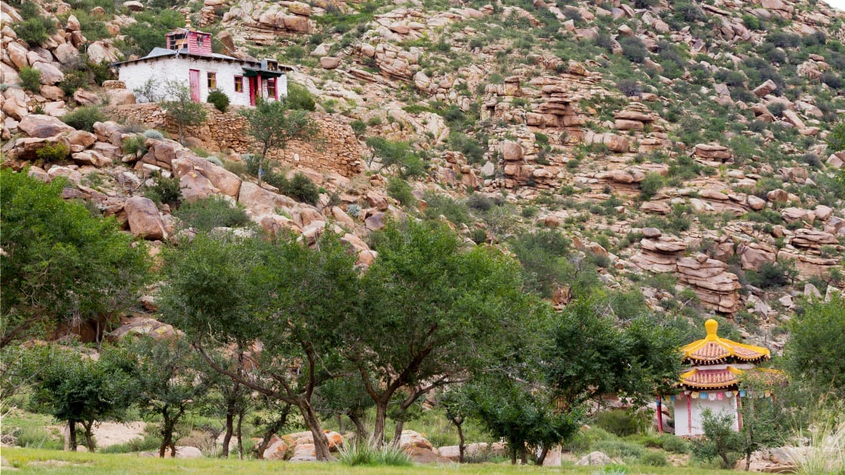 Khambiin Khiid Monastery